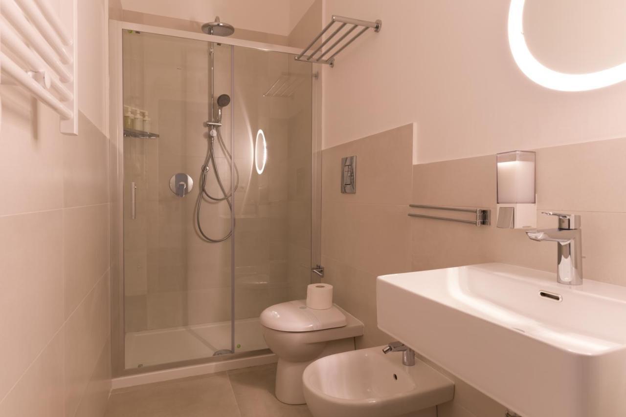 Sleep Inn Toledo - Self Check-In Napoli Bagian luar foto